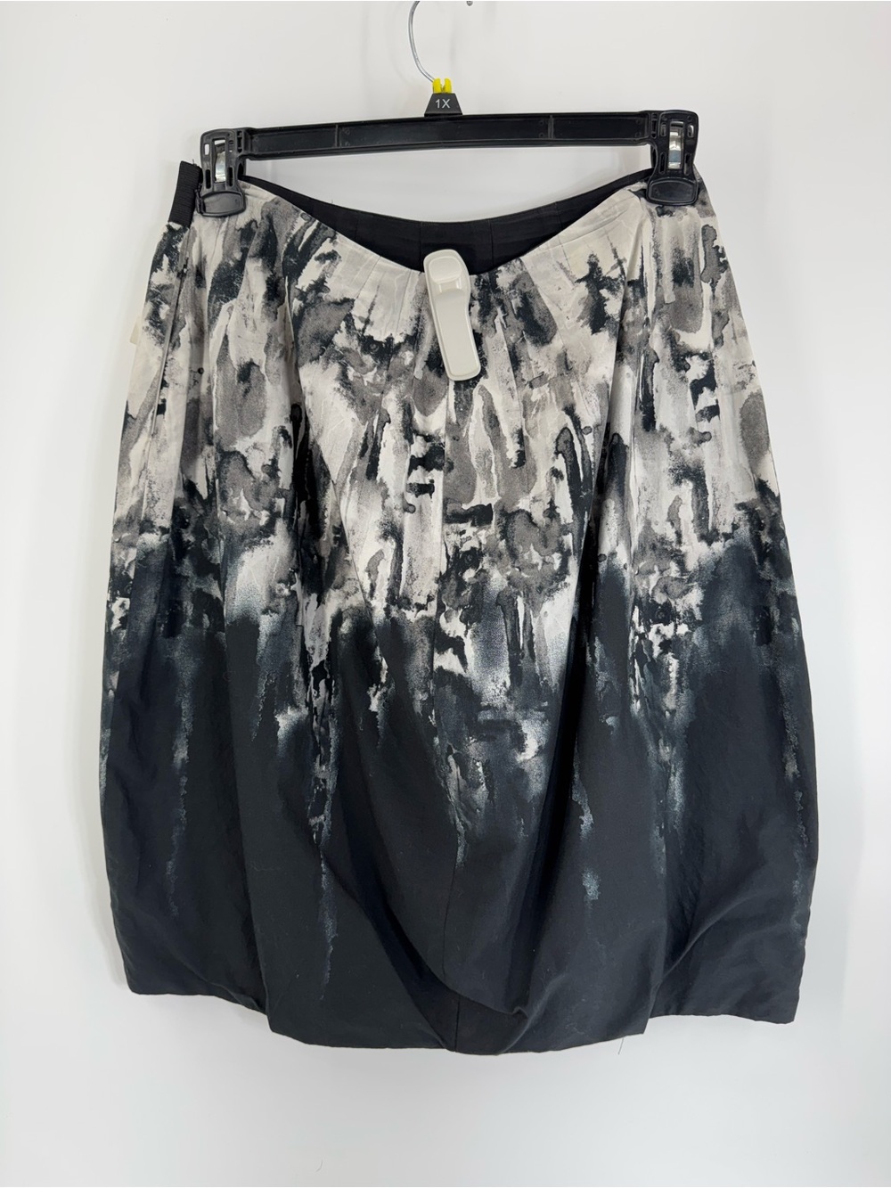 ⚙️ 3For$30 ⚙️ Marni Black and White Abstract A-Line Skirt - Picture 2 of 5